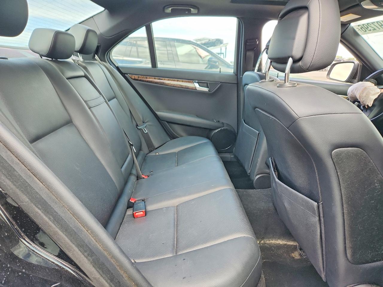 Mercedes-Benz C-Class 350
