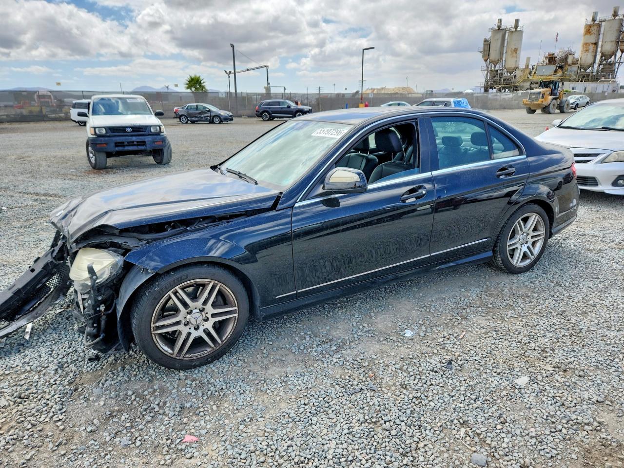 Salvage Mercedes-Benz C-Class Image