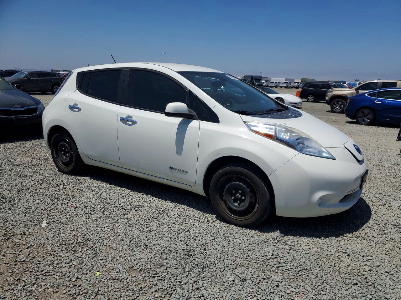 Nissan LEAF S