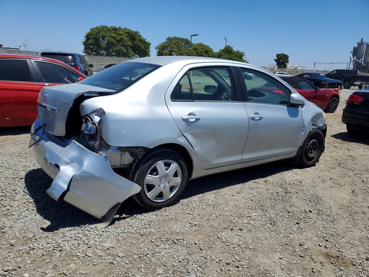 Toyota Yaris Base