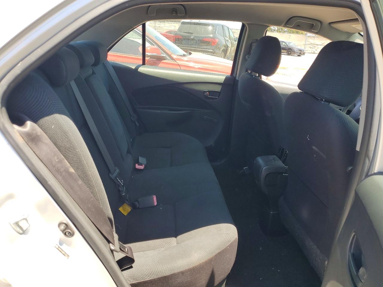 Toyota Yaris Base