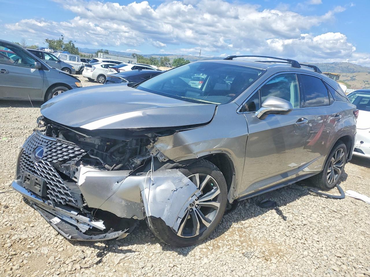 Salvage Lexus RX Image