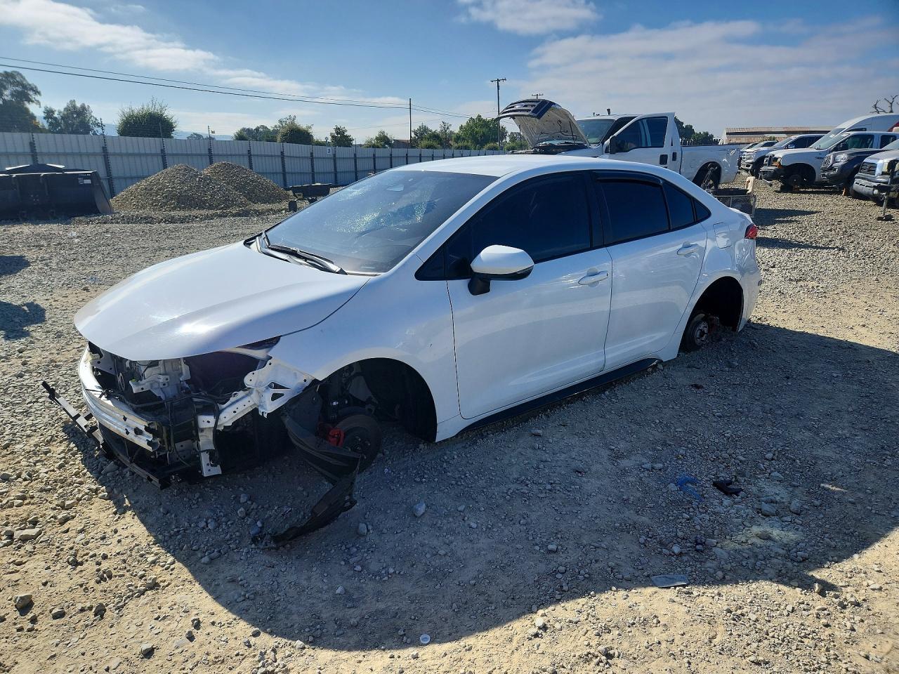 Salvage Toyota Corolla Image