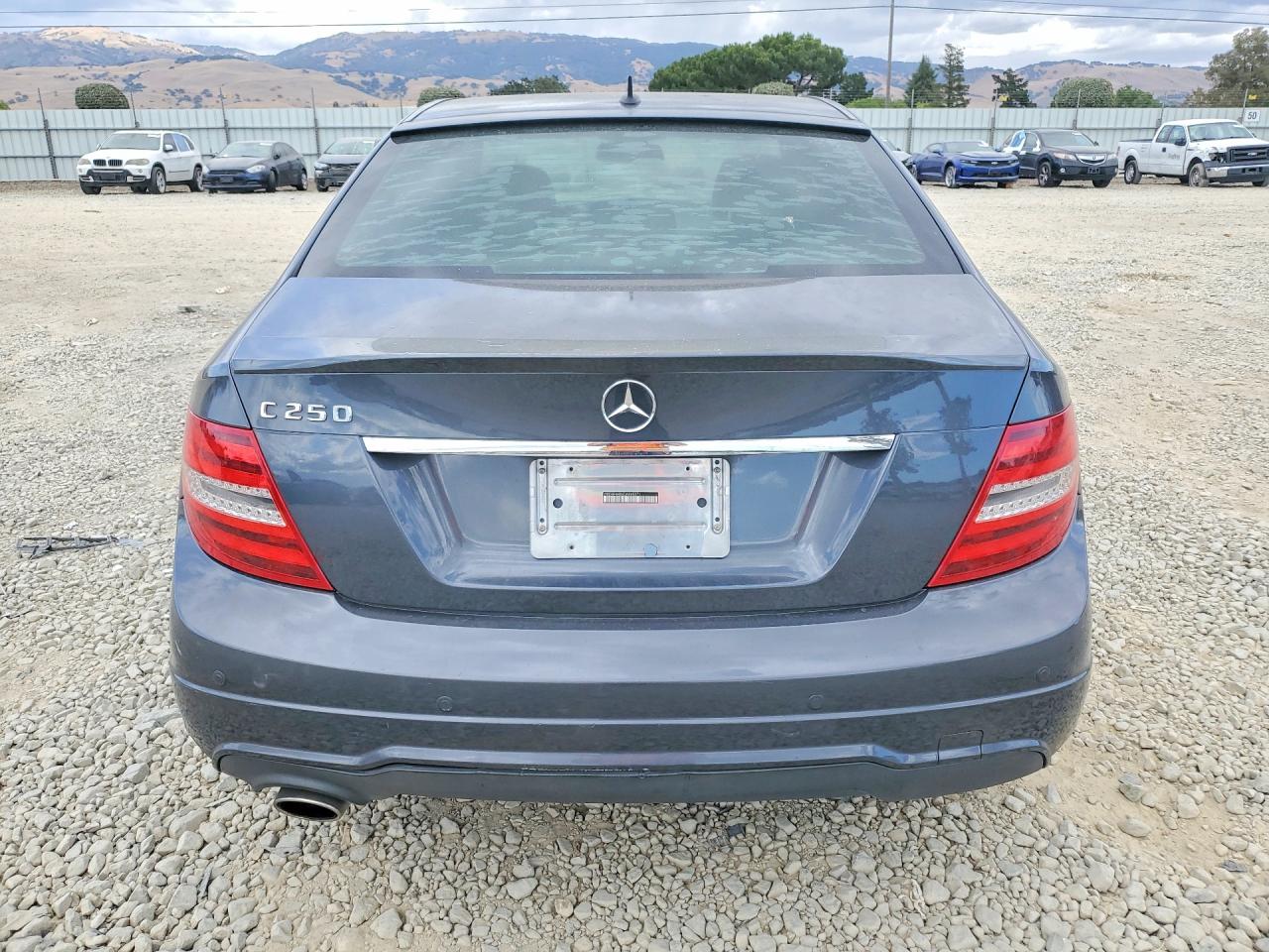 Mercedes-Benz C-Class 250