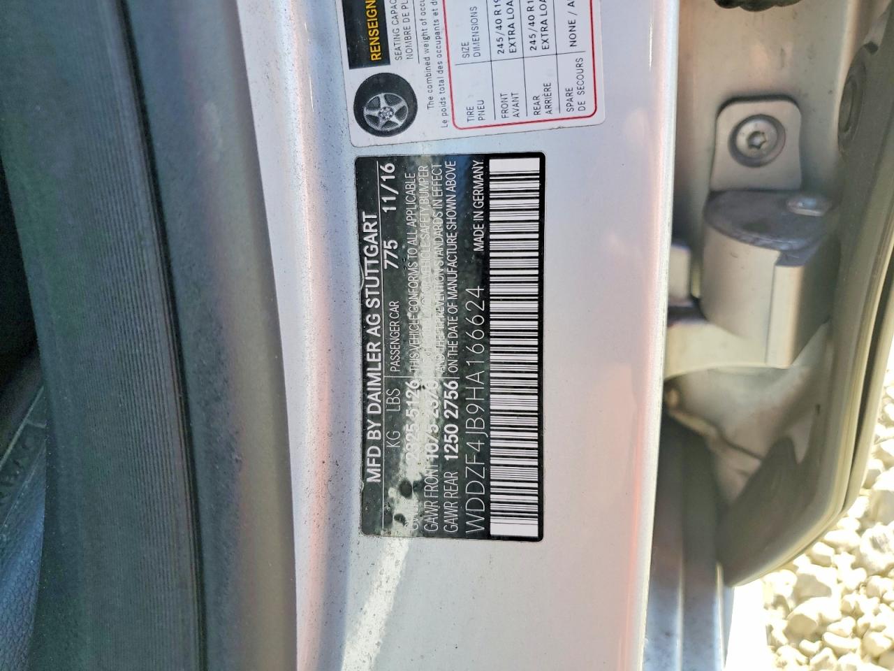 Mercedes-Benz E-Class 300