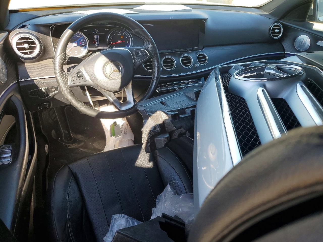 Mercedes-Benz E-Class 300