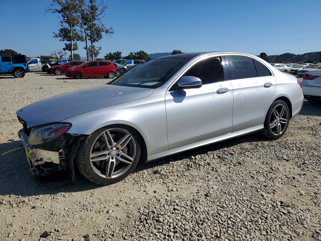 Salvage Mercedes-Benz E-Class Image