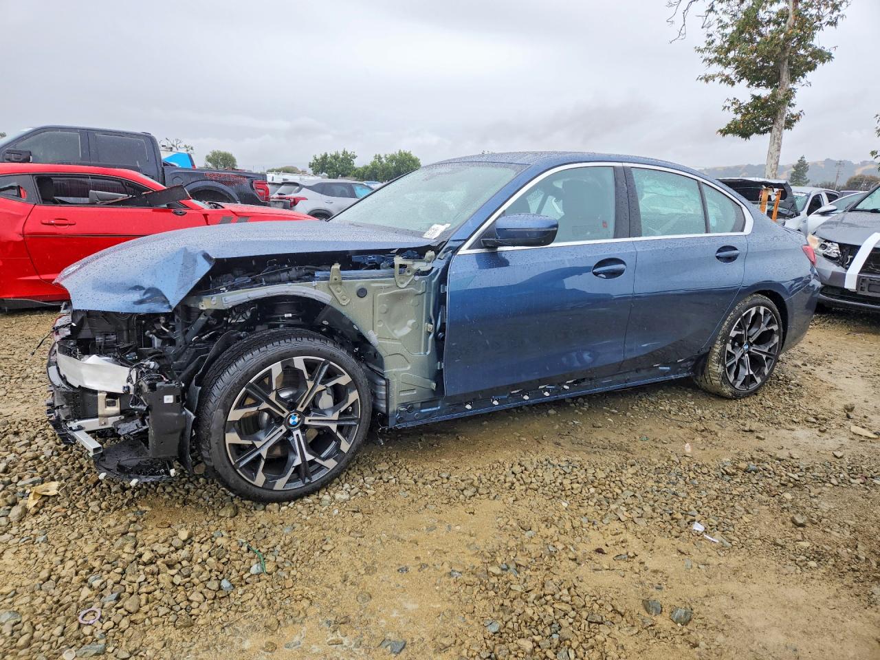 Salvage BMW 3 Series Image