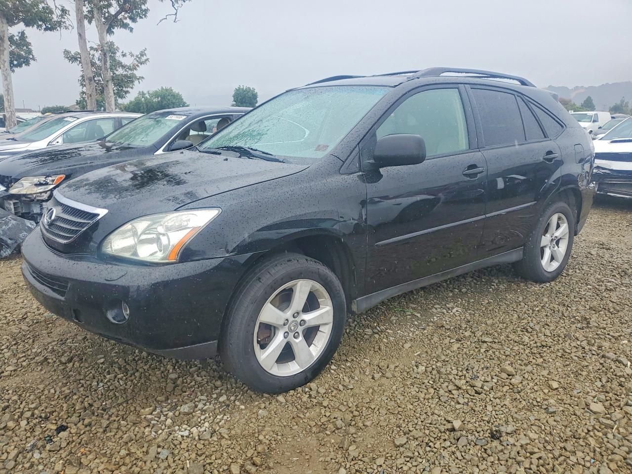 Salvage Lexus RX Image