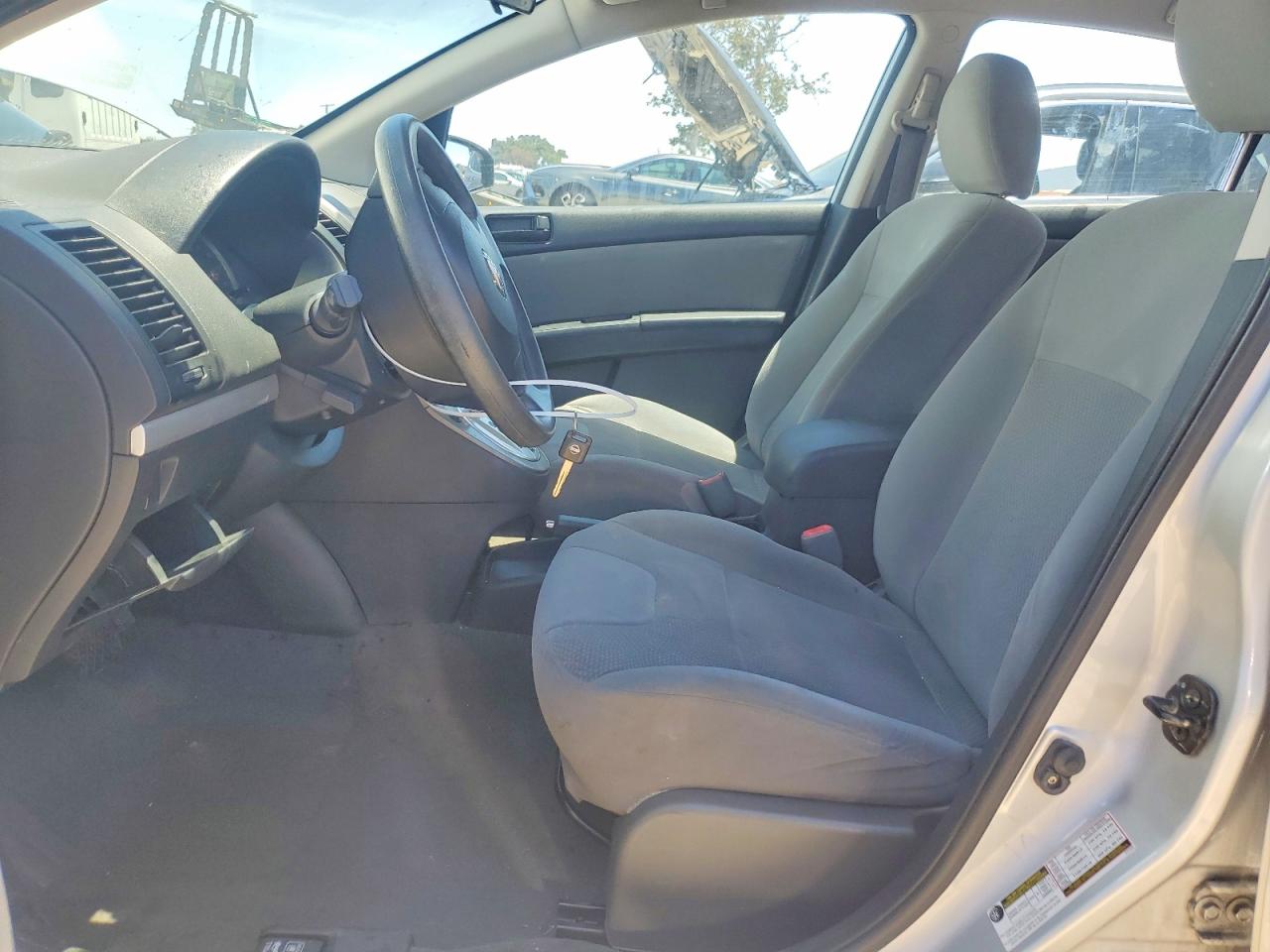 Nissan Sentra 2.0