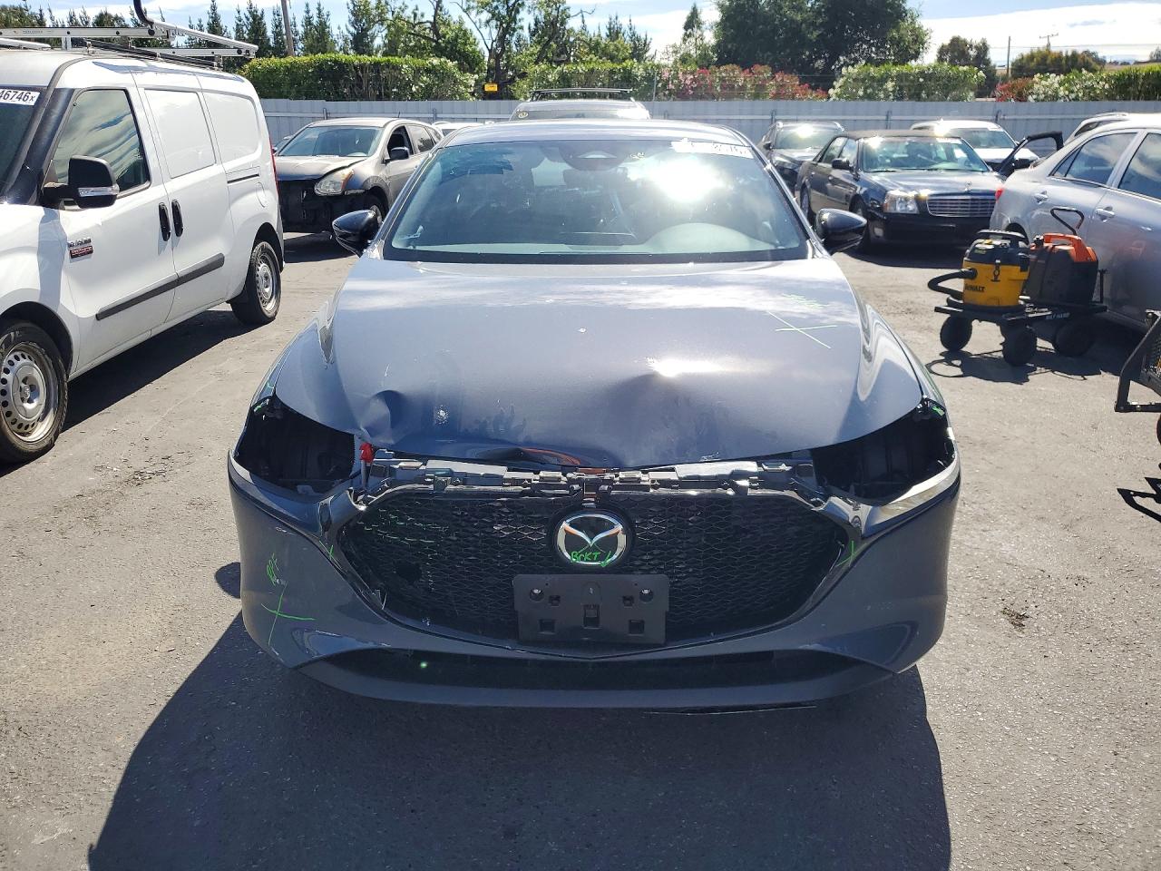 Mazda 3 Preferred