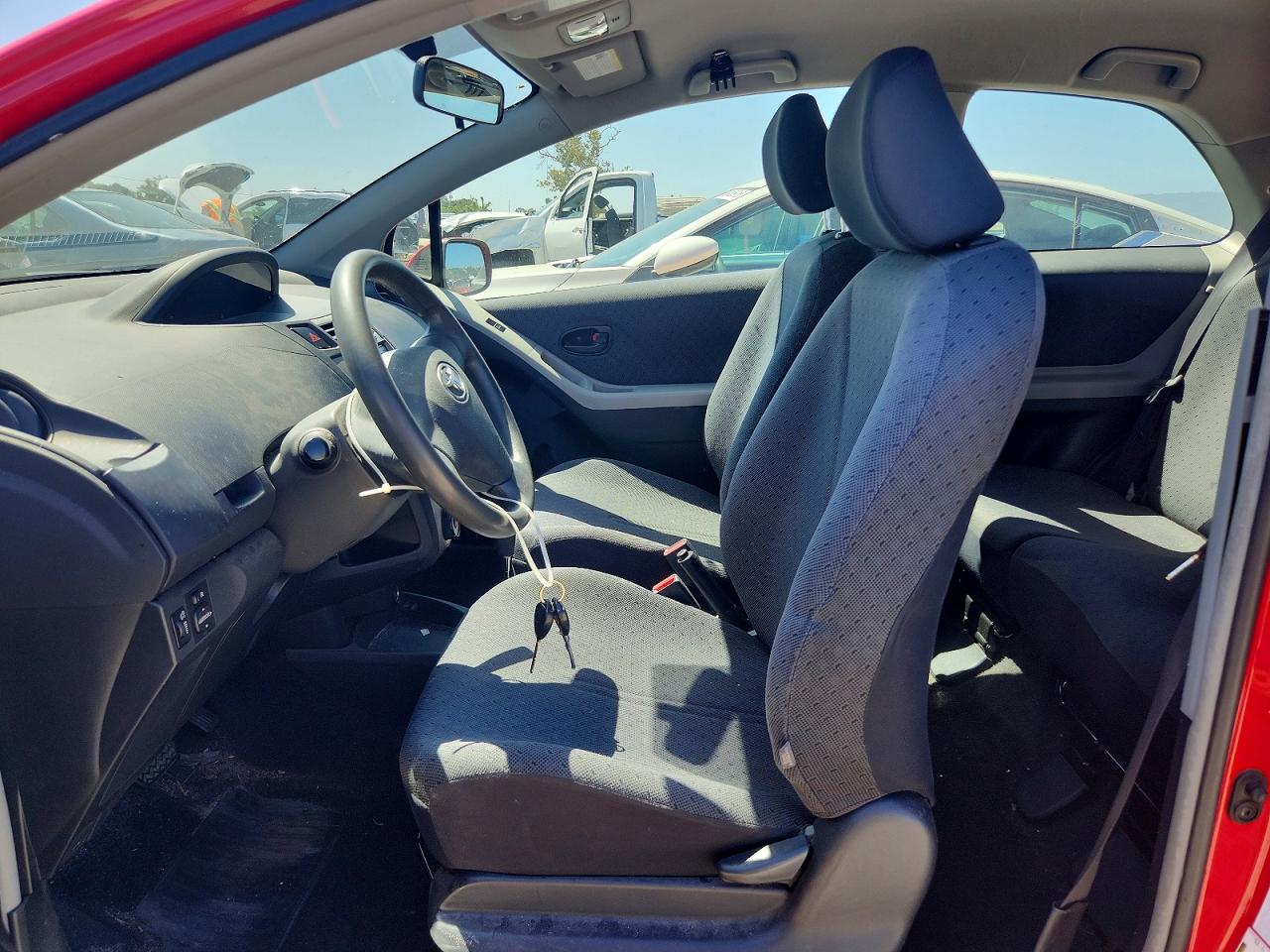 Toyota Yaris Base