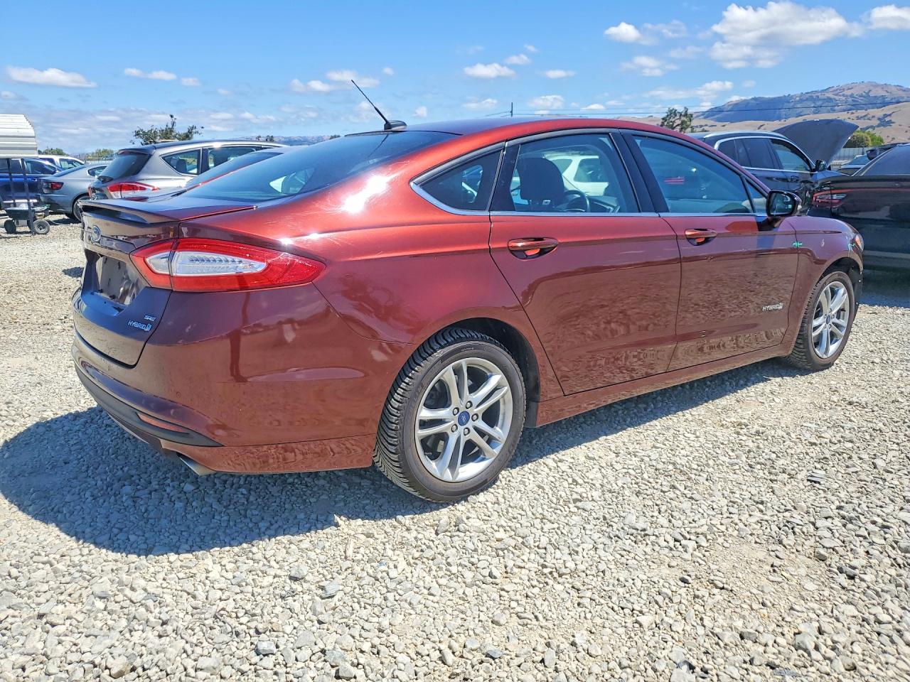 Ford Fusion Se Hybrid