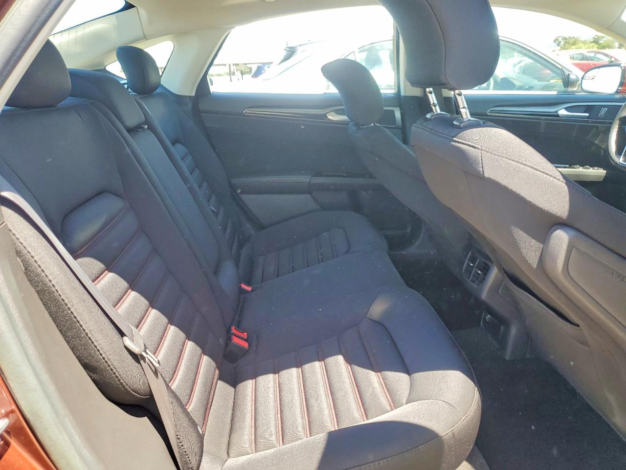 Ford Fusion Se Hybrid