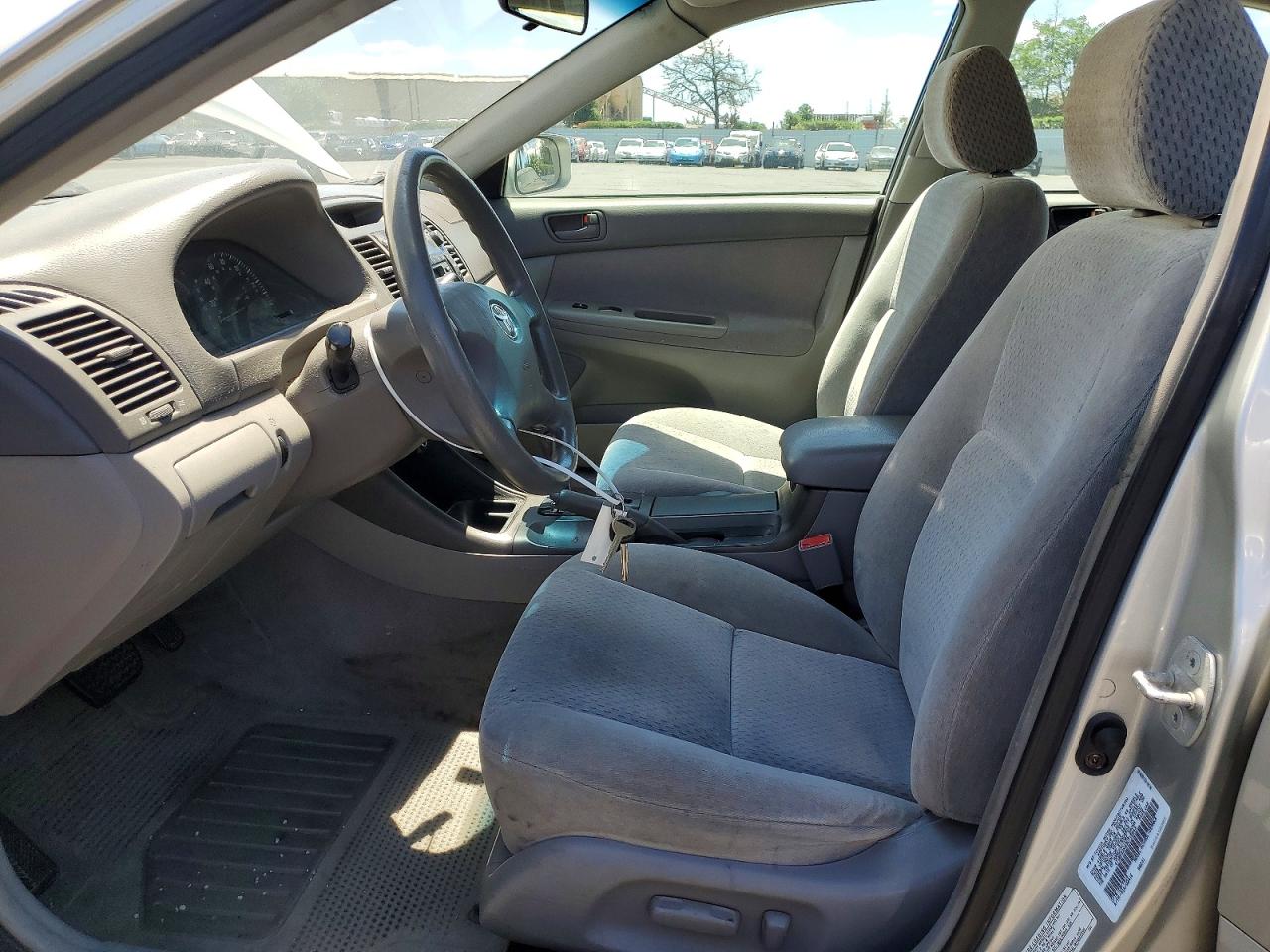 Toyota Camry Le