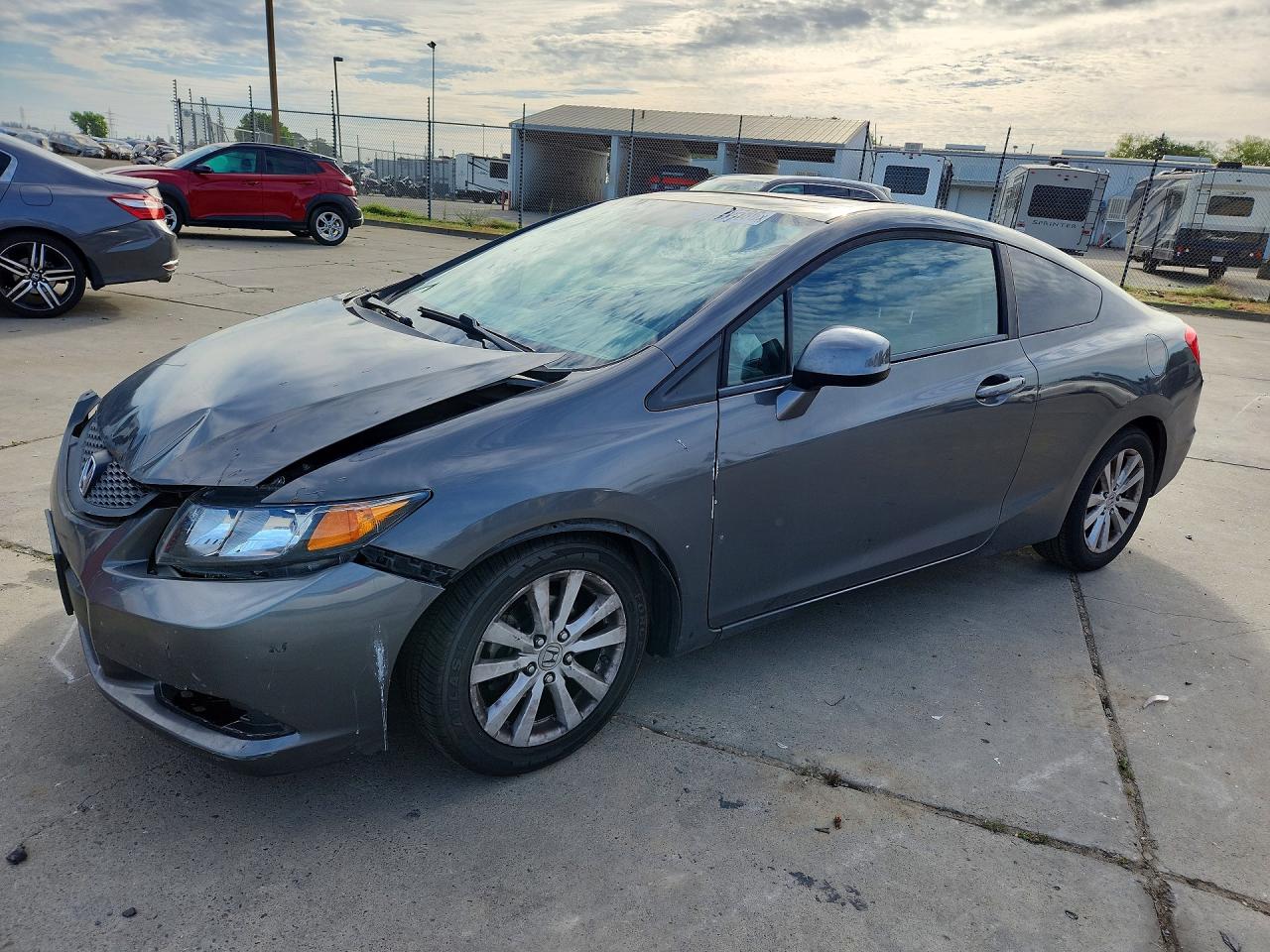 Salvage Honda Civic Image