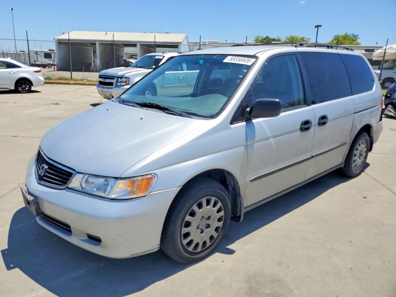 Salvage Honda Odyssey Image