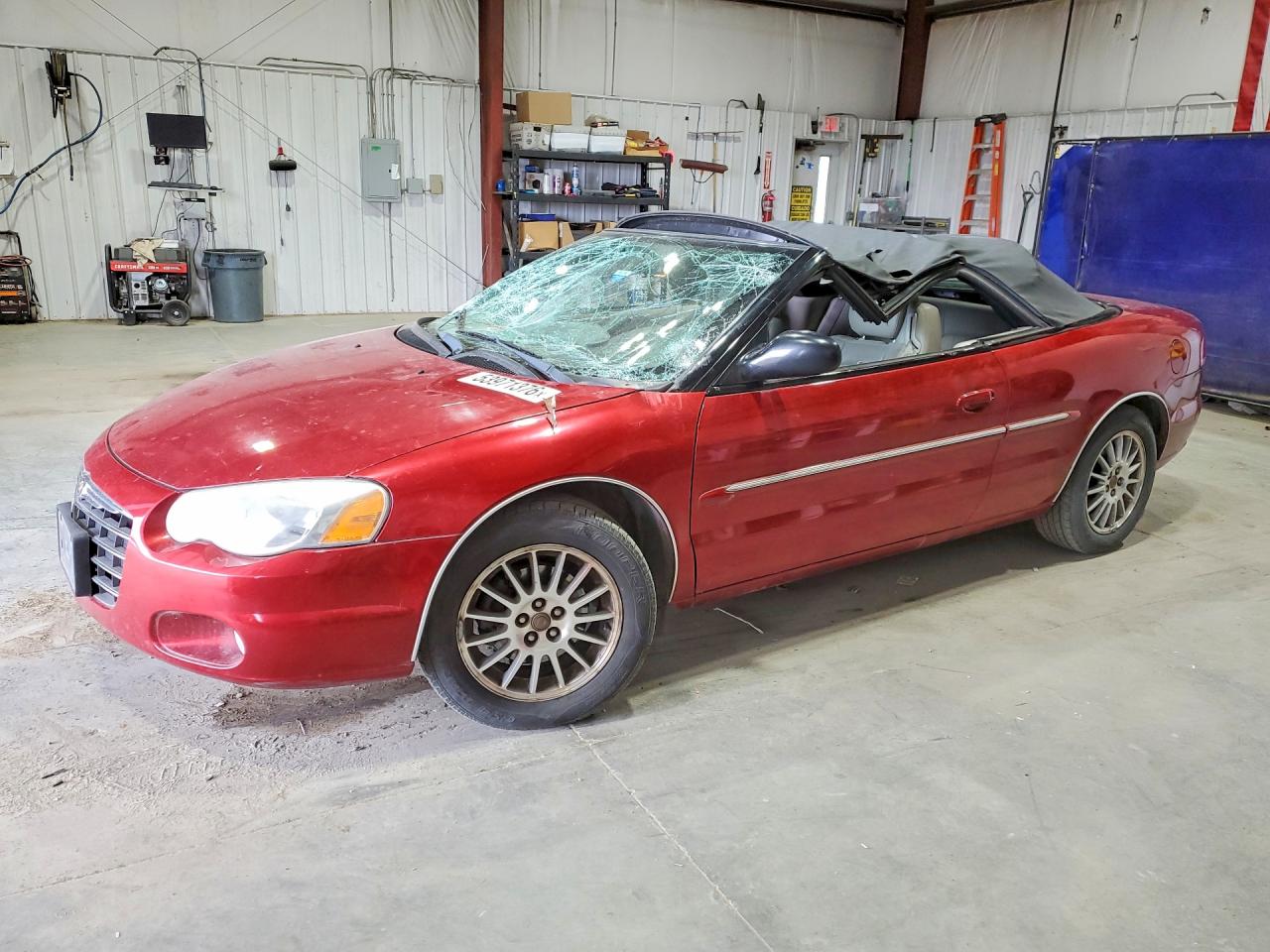 Salvage Chrysler Sebring Image