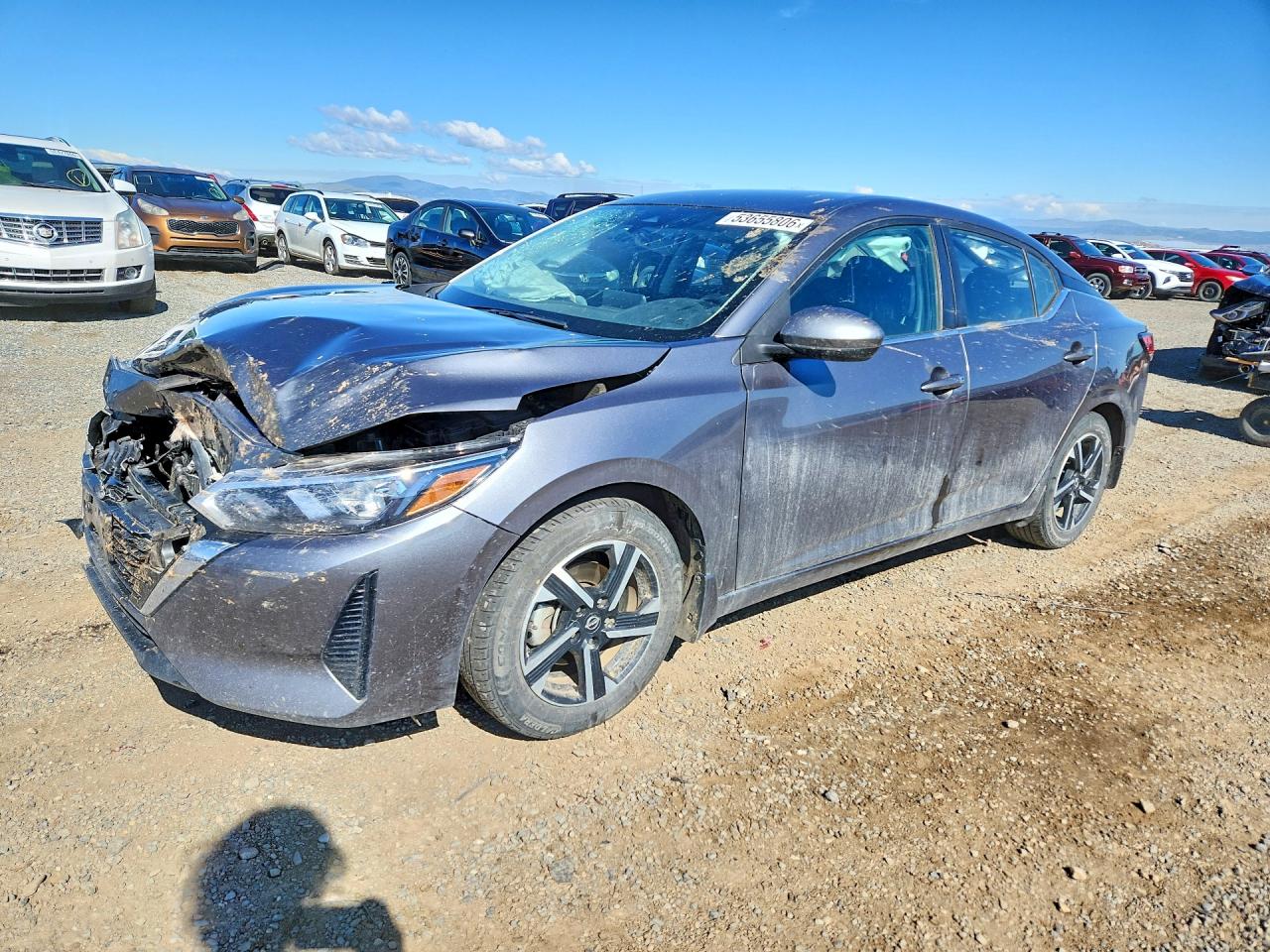 Salvage Nissan Sentra Image
