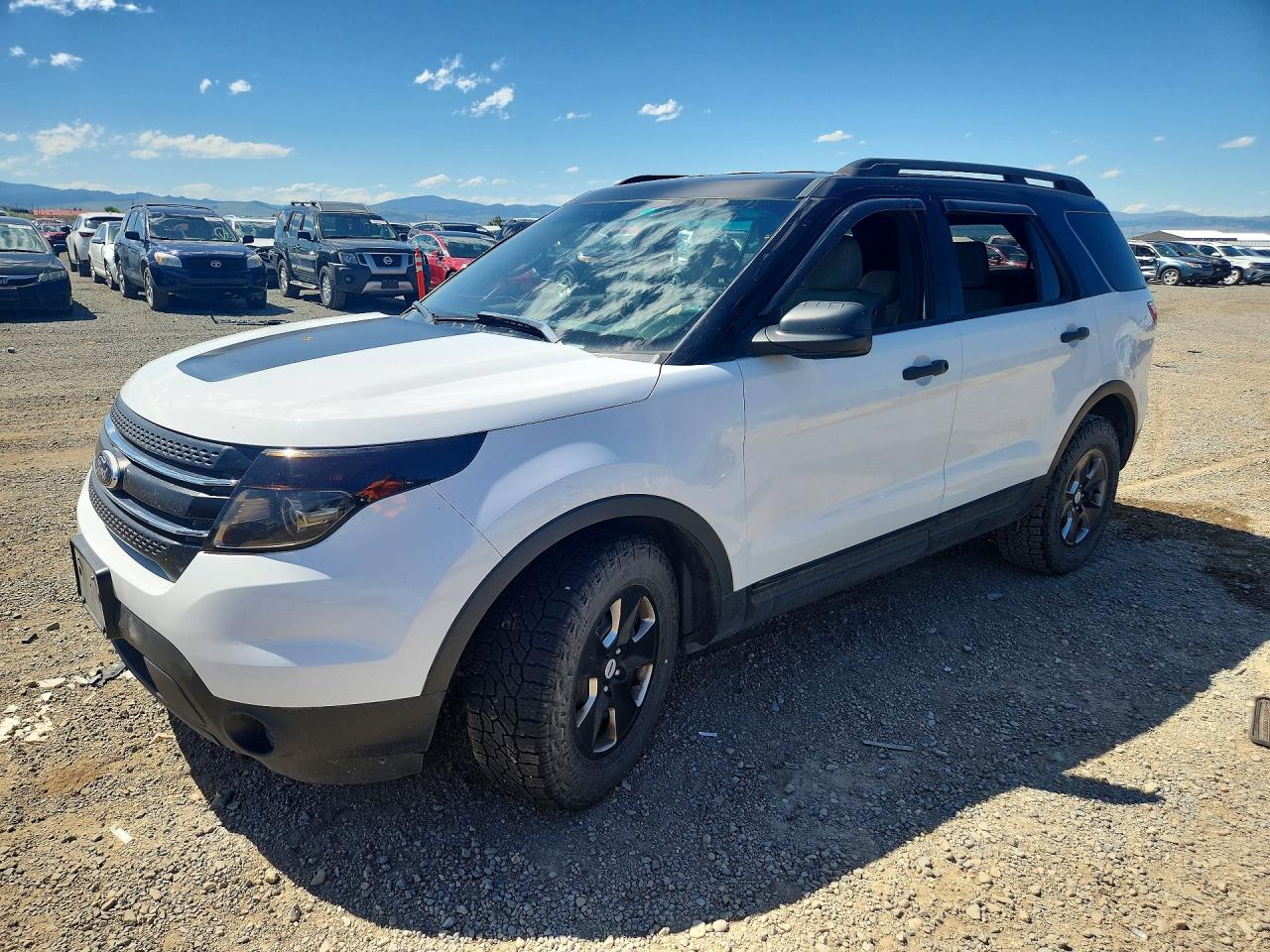 Salvage Ford Explorer Image