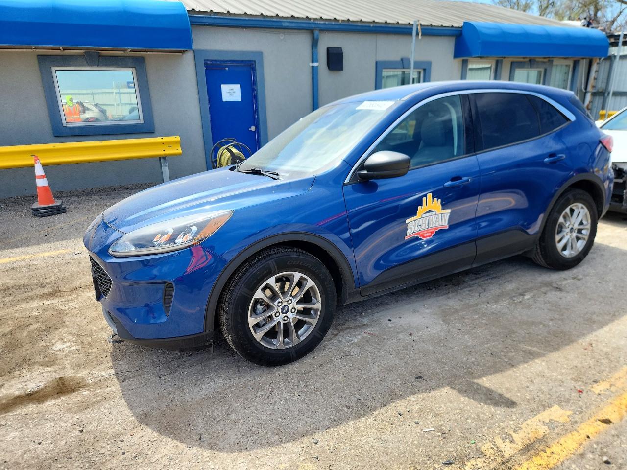 Salvage Ford Escape Image
