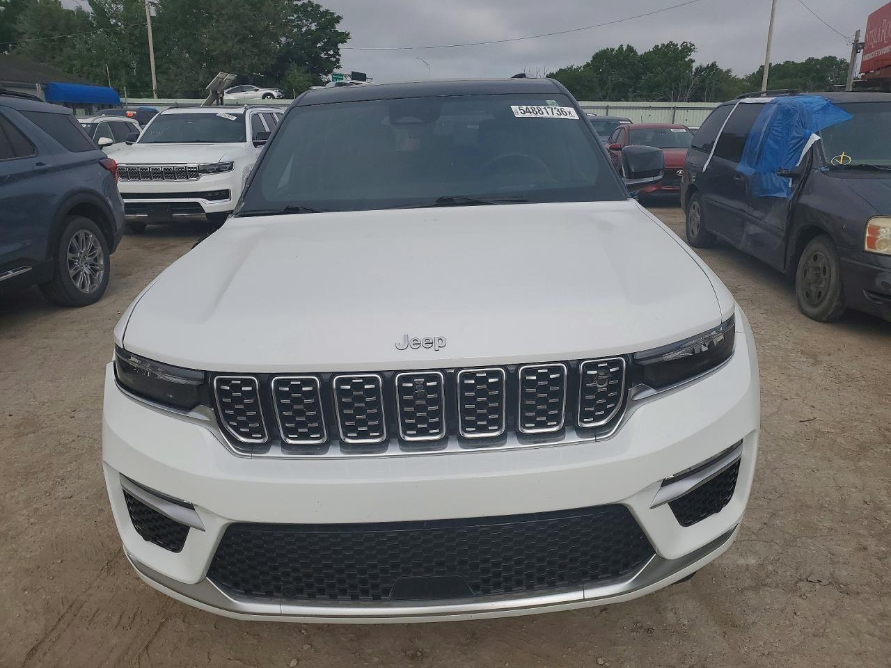 Jeep Cherokee Summit