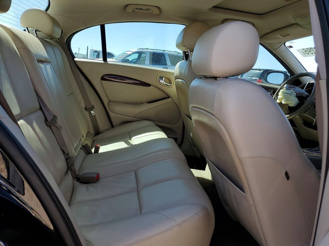 Jaguar S-Type