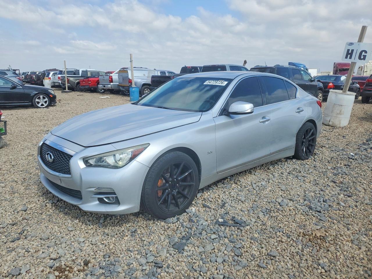 Salvage INFINITI Q50 Image