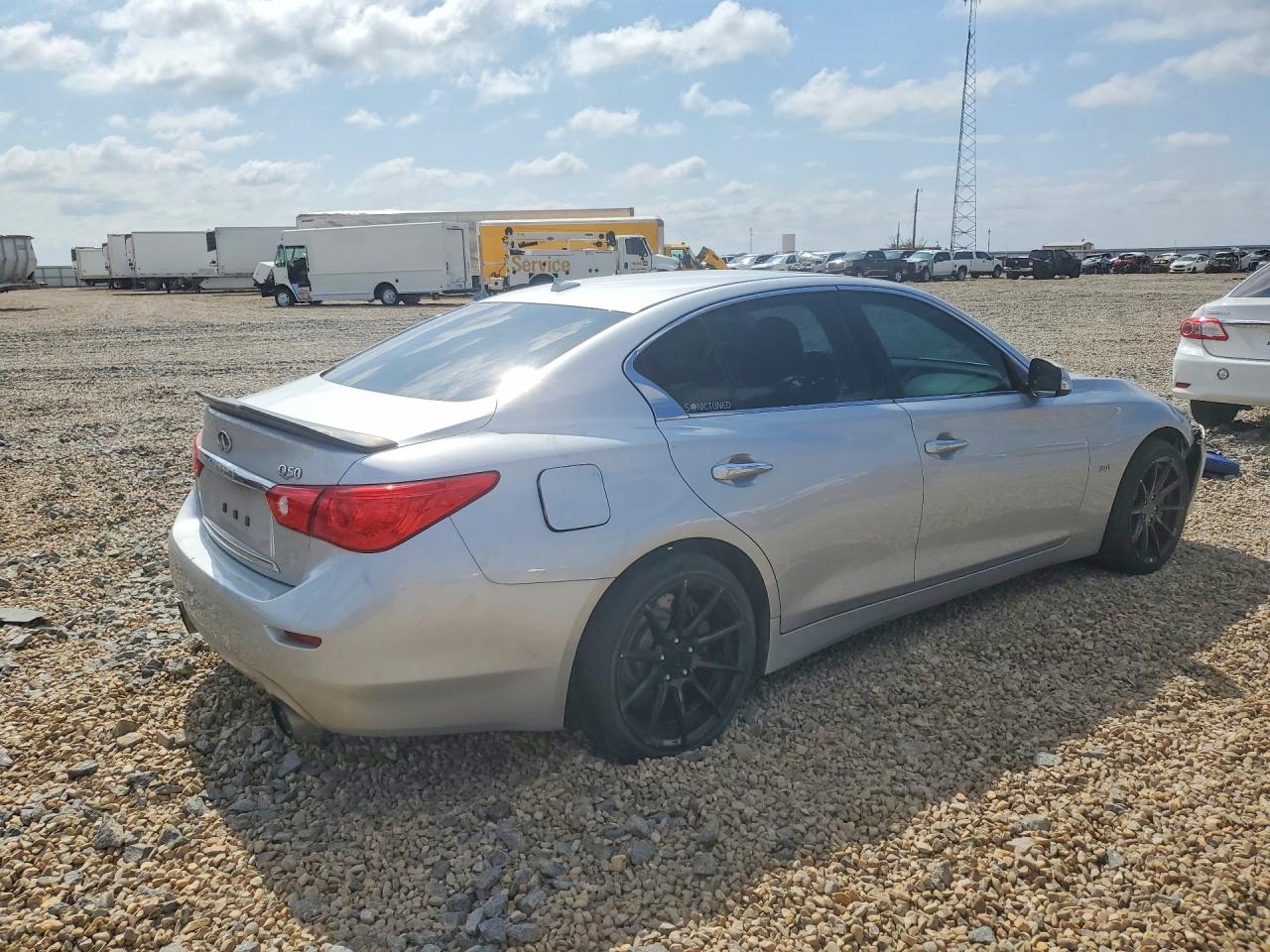 INFINITI Q50 3.0t Premium