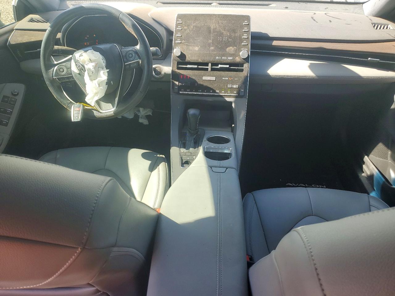 Toyota Avalon Xle