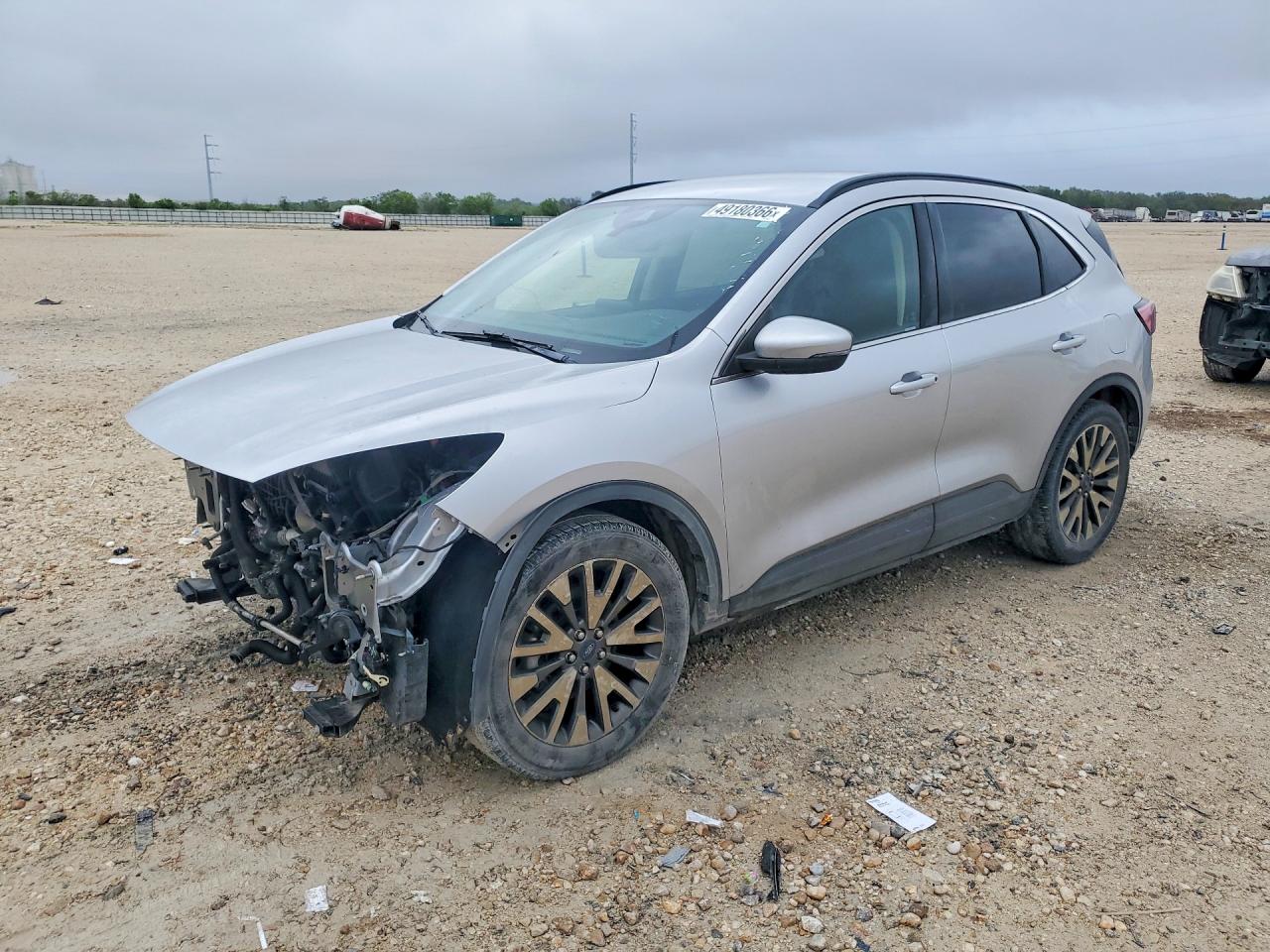 Salvage Ford Escape Image