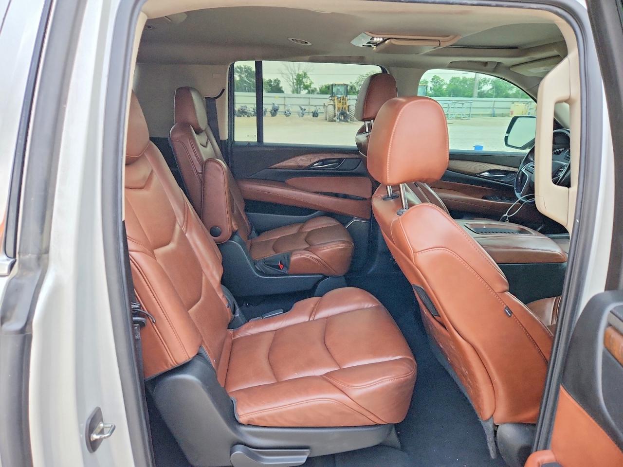 Cadillac Escalade Esv Premium Luxury