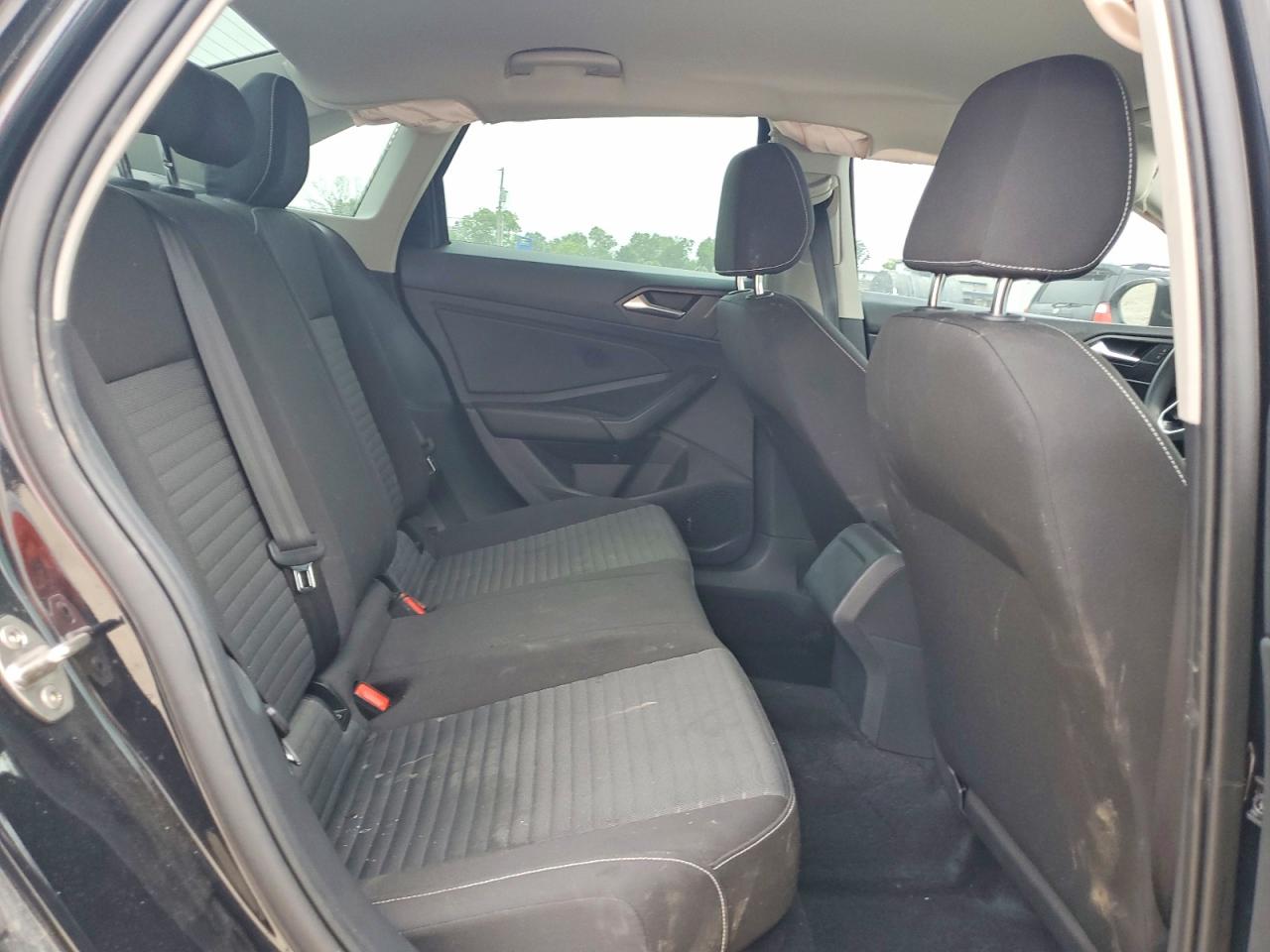Volkswagen Jetta S