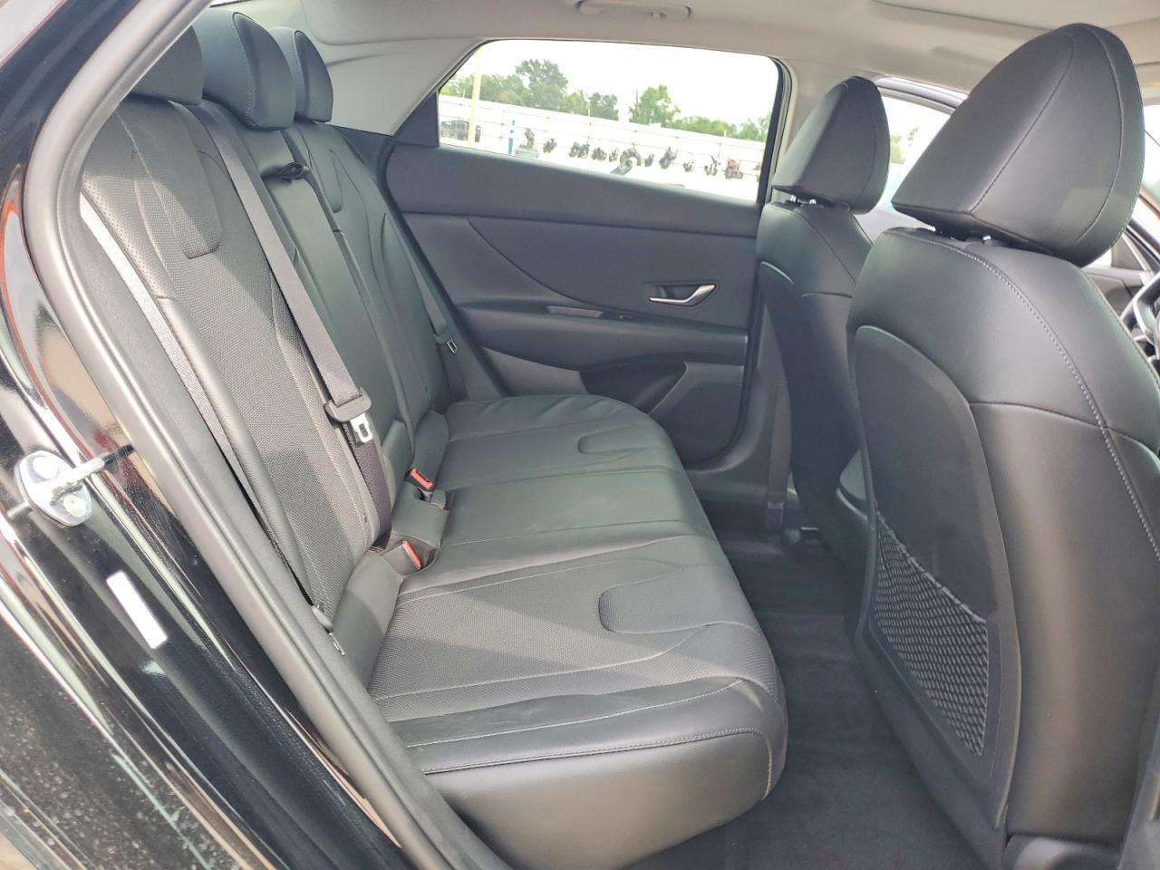 Hyundai ELANTRA Limited