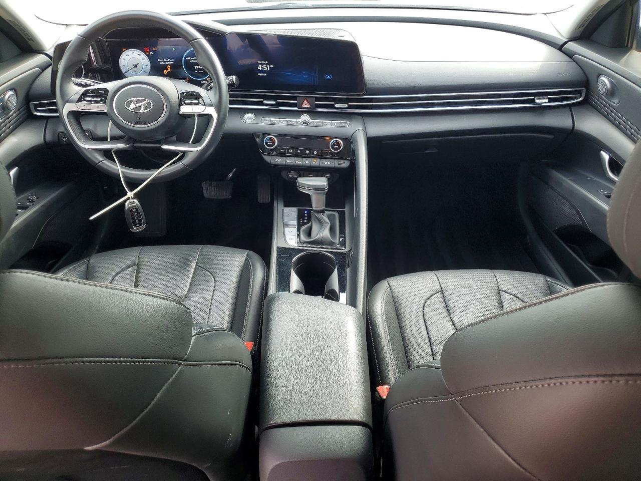 Hyundai ELANTRA Limited