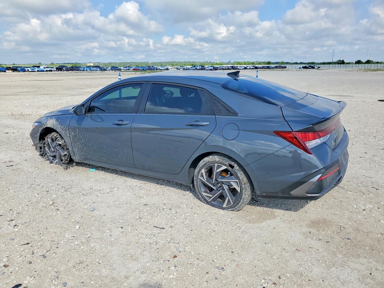 Hyundai ELANTRA Sel Sport