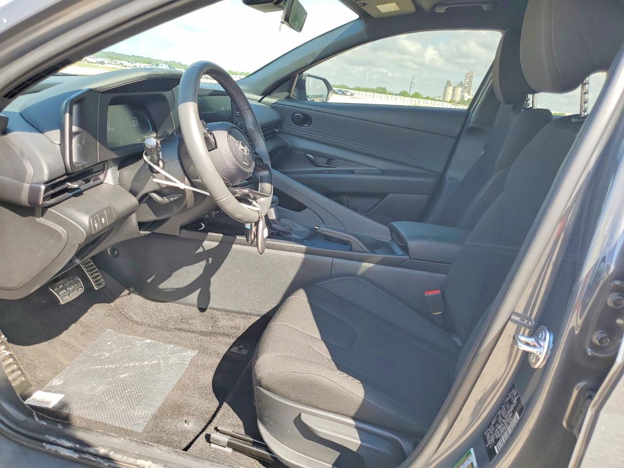 Hyundai ELANTRA Sel Sport