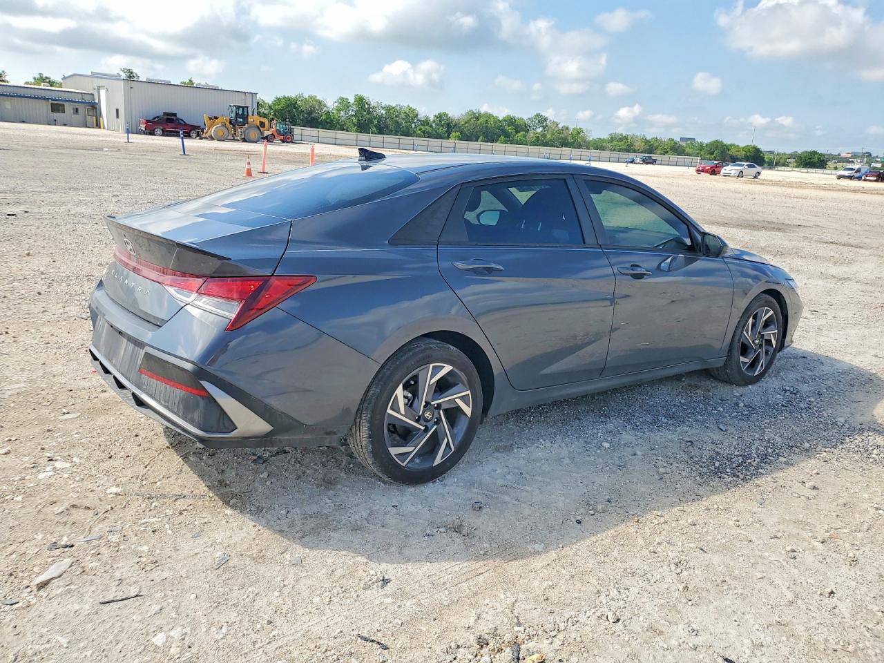 Hyundai ELANTRA Sel Sport