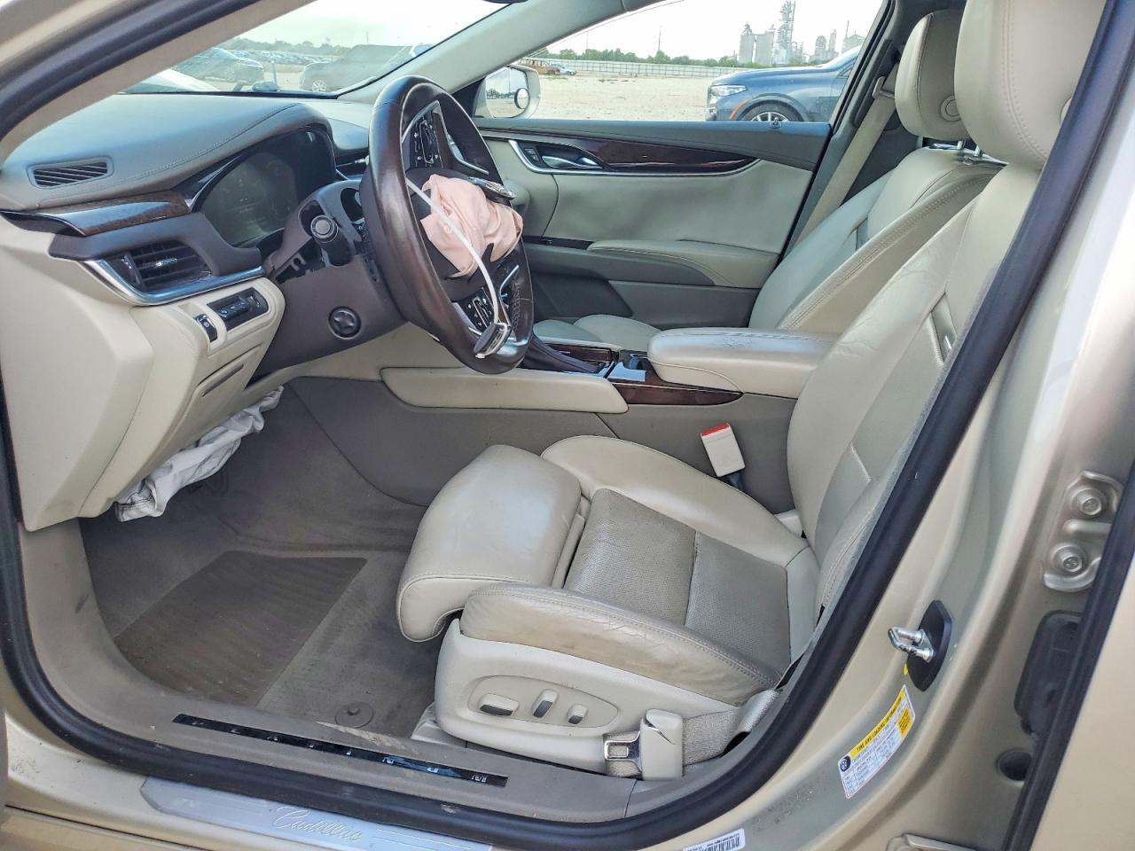 Cadillac XTS Platinum