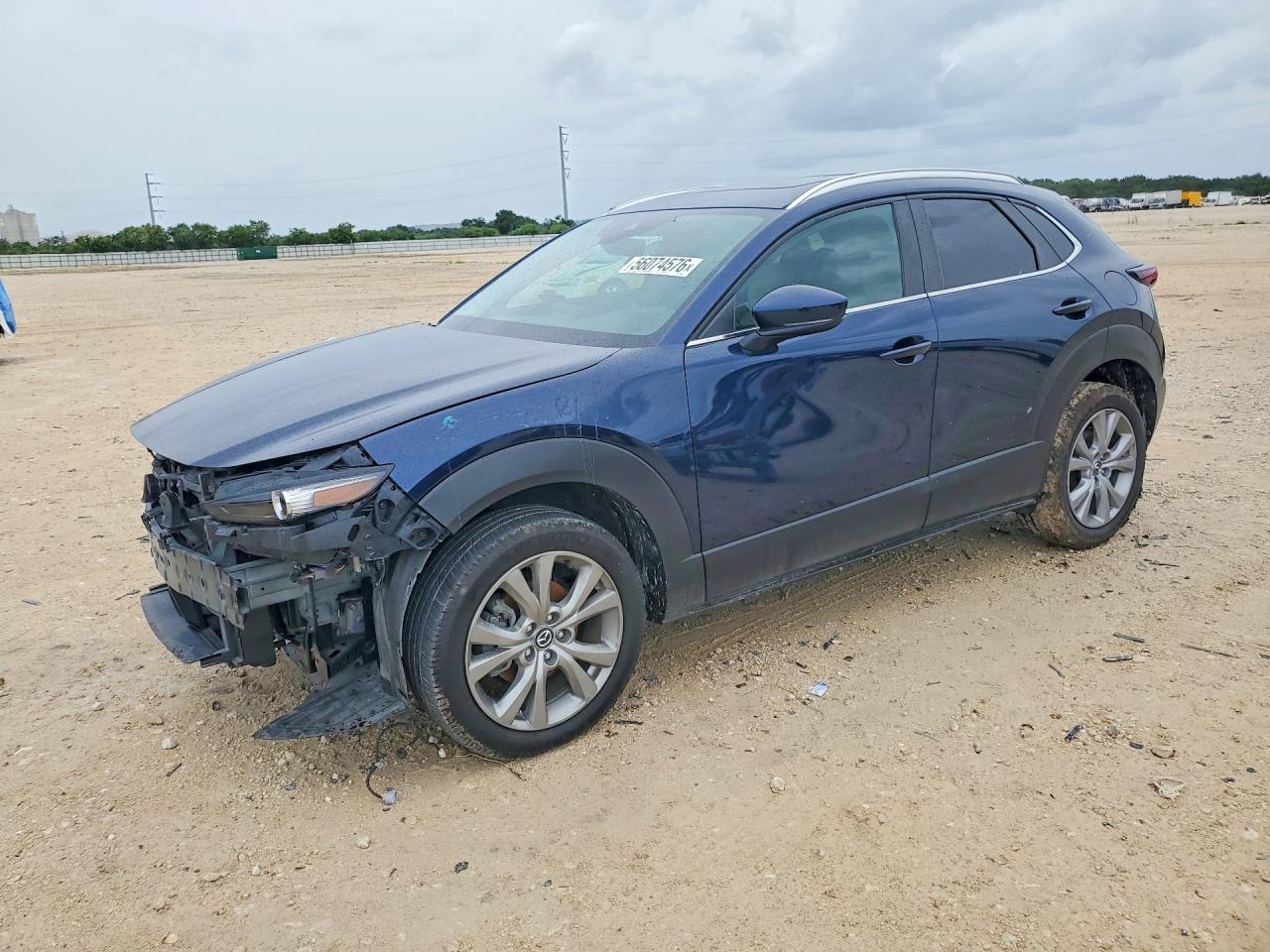 Salvage Mazda Cx Image