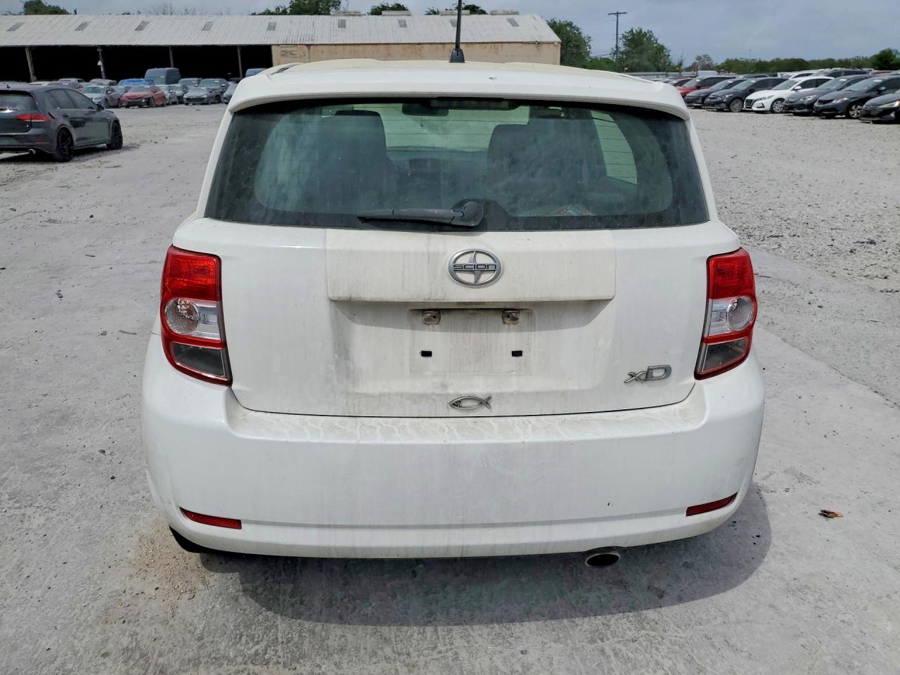 Scion xD Base