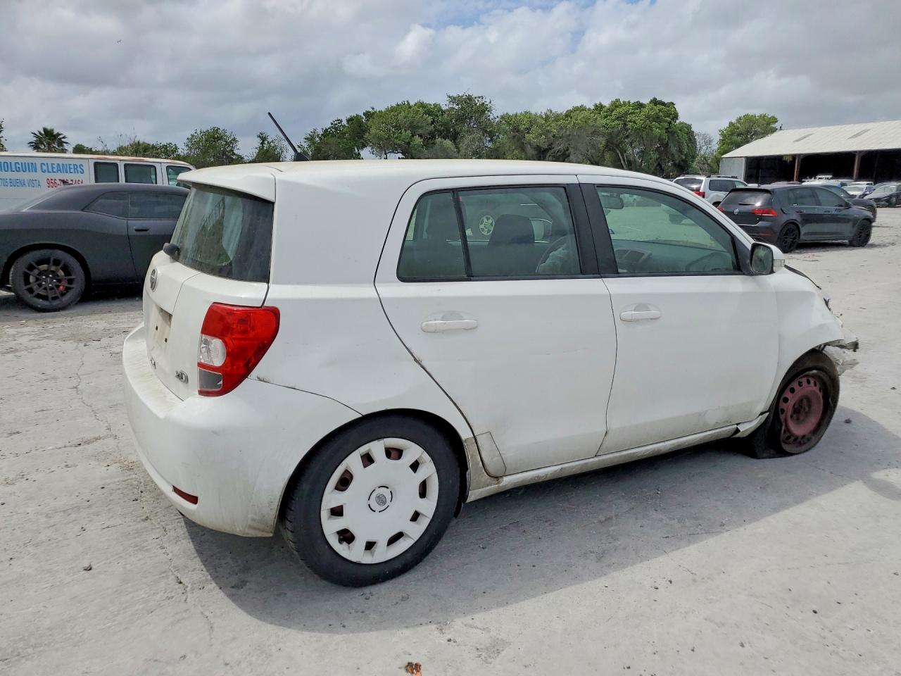 Scion xD Base