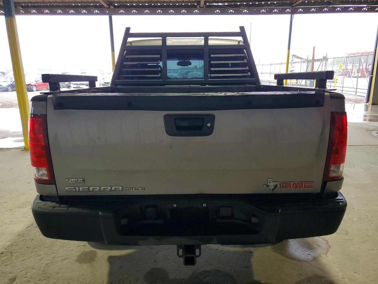GMC Sierra