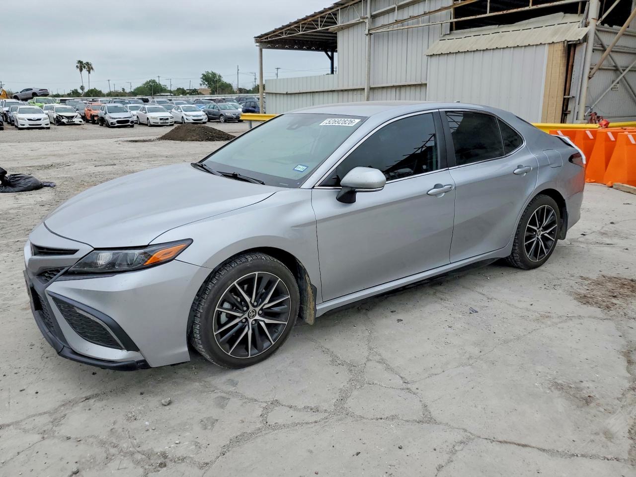 Salvage Toyota Camry Image