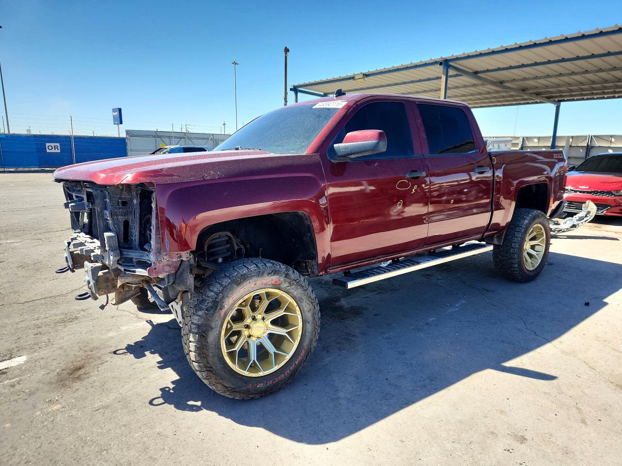 Salvage Chevrolet Silverado Image