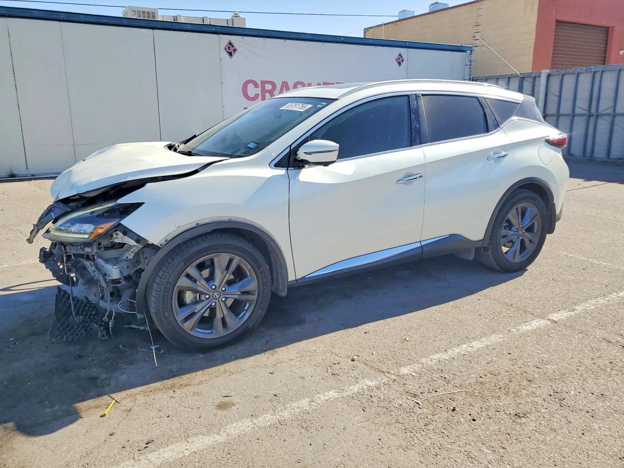 Salvage Nissan Murano Image