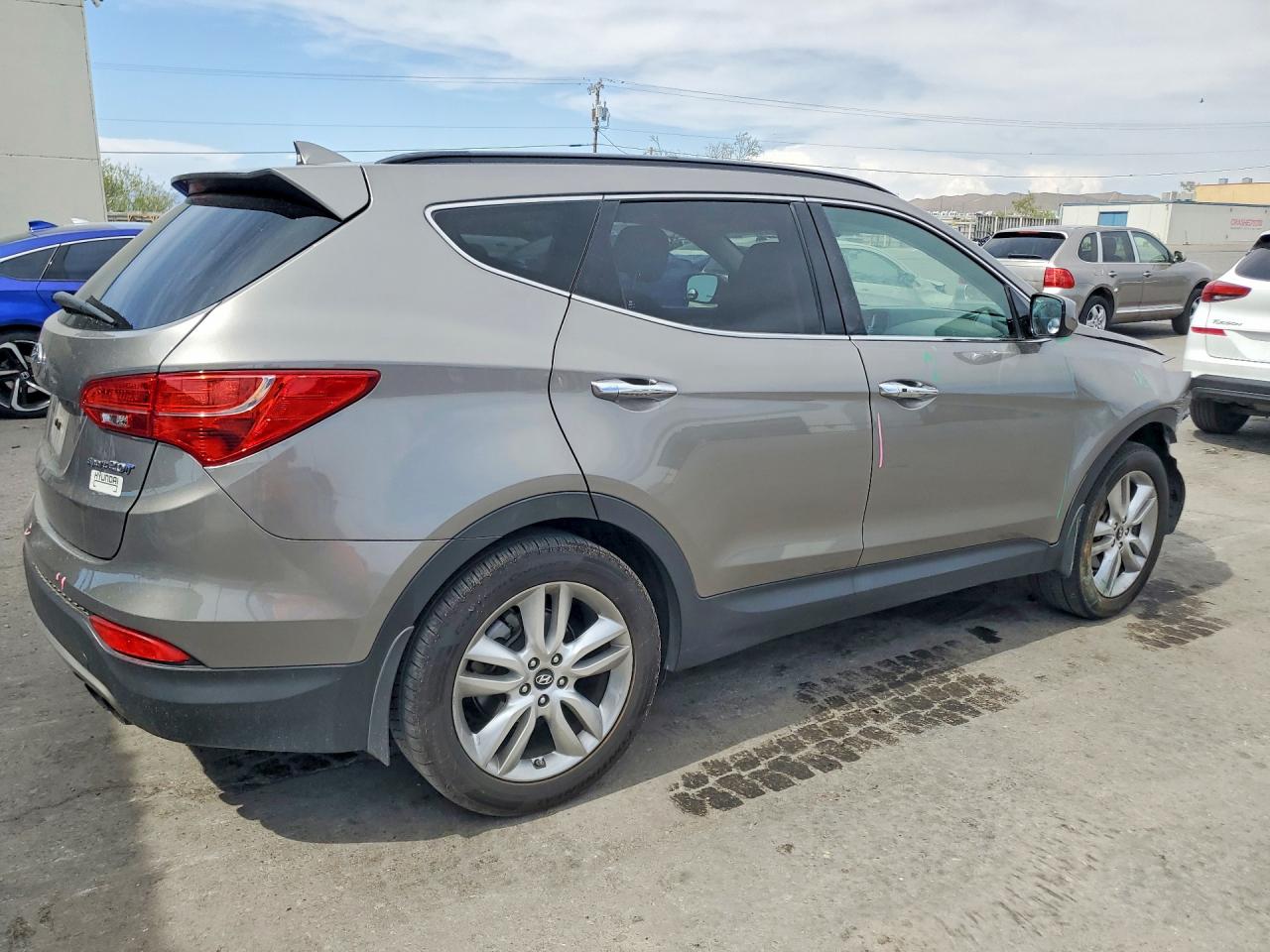 Hyundai SANTA FE 2.0t