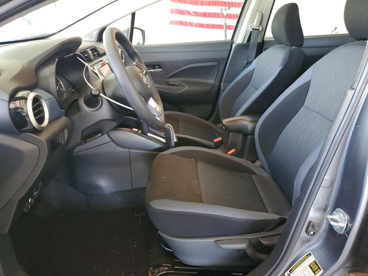 Nissan Versa Sv