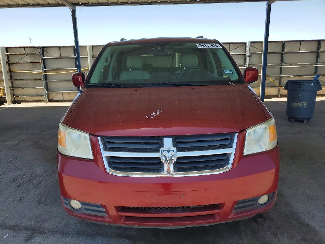 Dodge Caravan Sxt