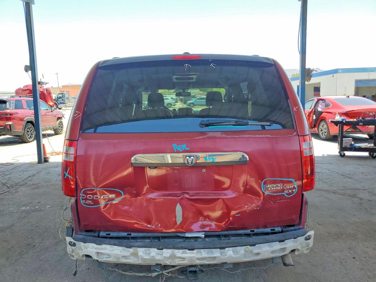 Dodge Caravan Sxt